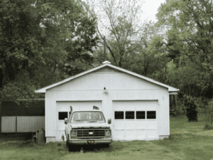 Read more about the article Attached or Detached Garage – Which one is the Best for Your Home?