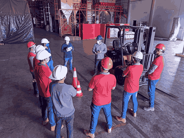 Tips To Maintain Electric Forklift To Avoid Accidents 2