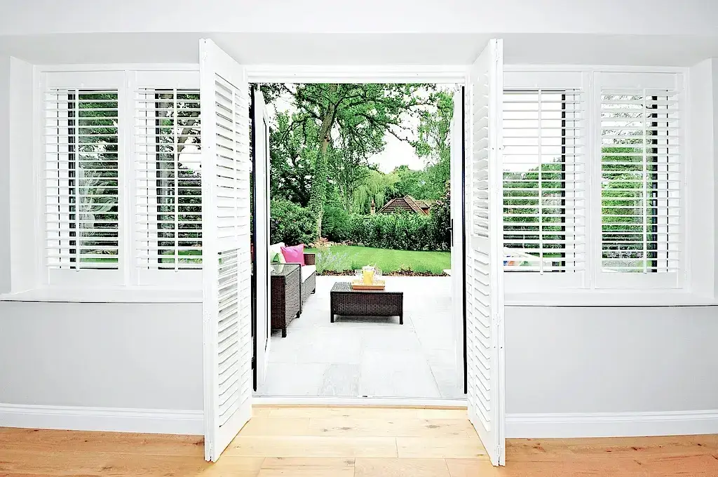 the Right Window Treatment Options For Treating Your Windows Well 1